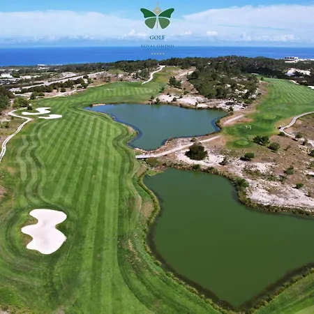 Beachfront With Private Access, Ocean Views, Pool,