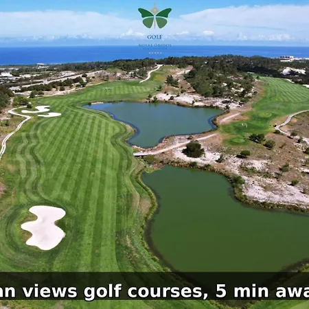 Beachfront With Private Access, Ocean Views, Pool, Villa Casal do Narcizo