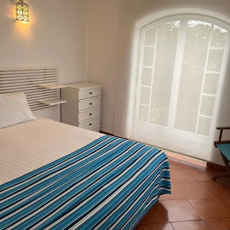 Beachfront With Private Access, Ocean Views, Pool, Villa