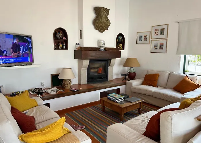 Beachfront With Private Access, Ocean Views, Pool, Villa *