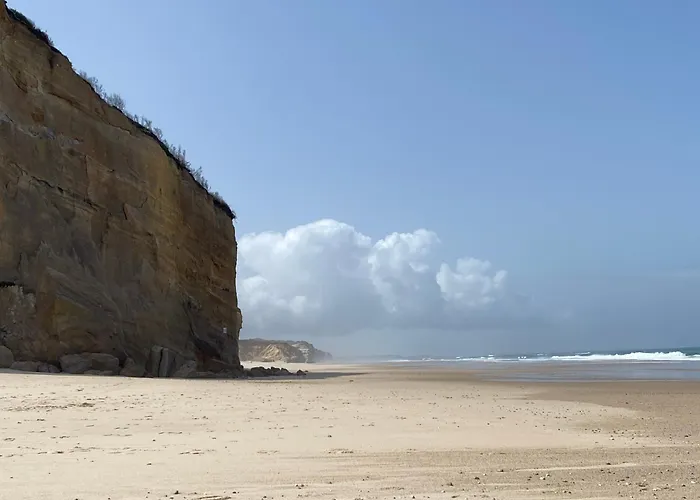 Beachfront With Private Access, Ocean Views, Pool, Villa Casal do Narcizo