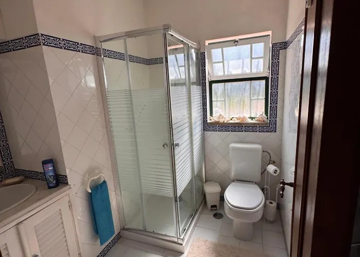 Beachfront With Private Access, Ocean Views, Pool,